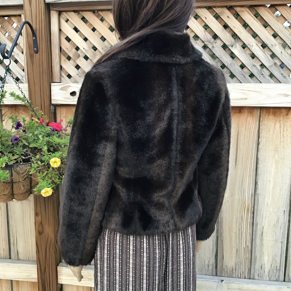 FAUX MINK DARK BROWN BEAUTIFUL ANN TAYLOR - Picture 9 of 15